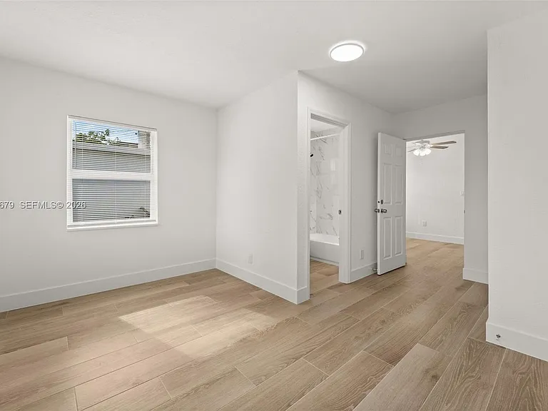255 Beacom Blvd #DOWNSTAIRS — Photo 33