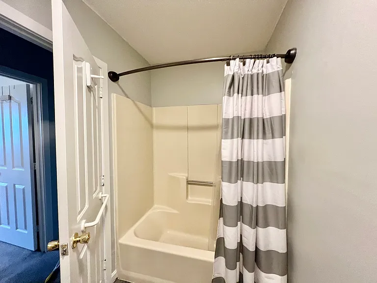 1506 Gorham St #304 — Photo 15