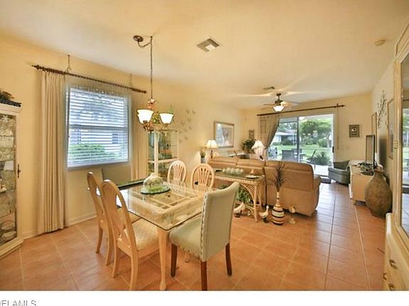 5th image of 7905 Harmony Lake Ct