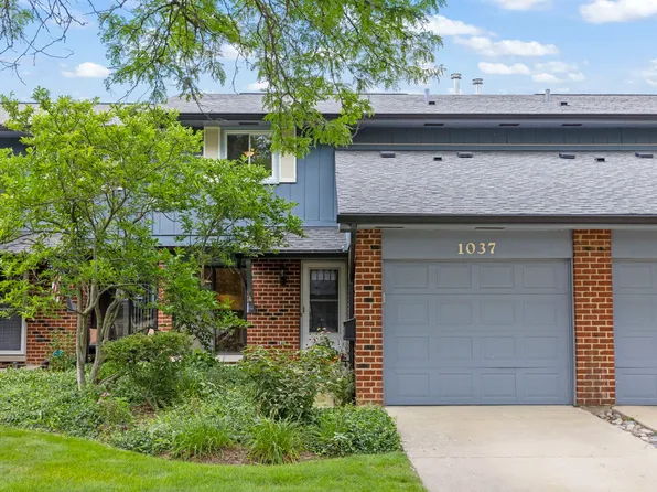 1037 Briarcliffe Blvd, Wheaton, IL 60189