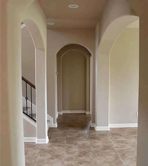 19500 Sangremon Way — Photo 14
