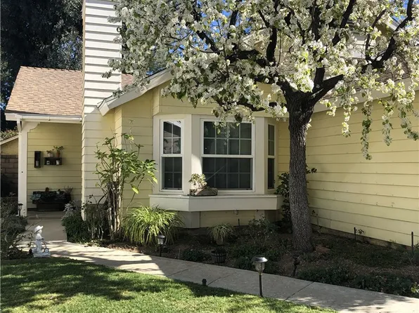 32146 Green Hill Dr, Castaic, CA 91384