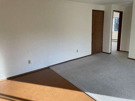 3rd image of 2100 N 106th St Unit 201