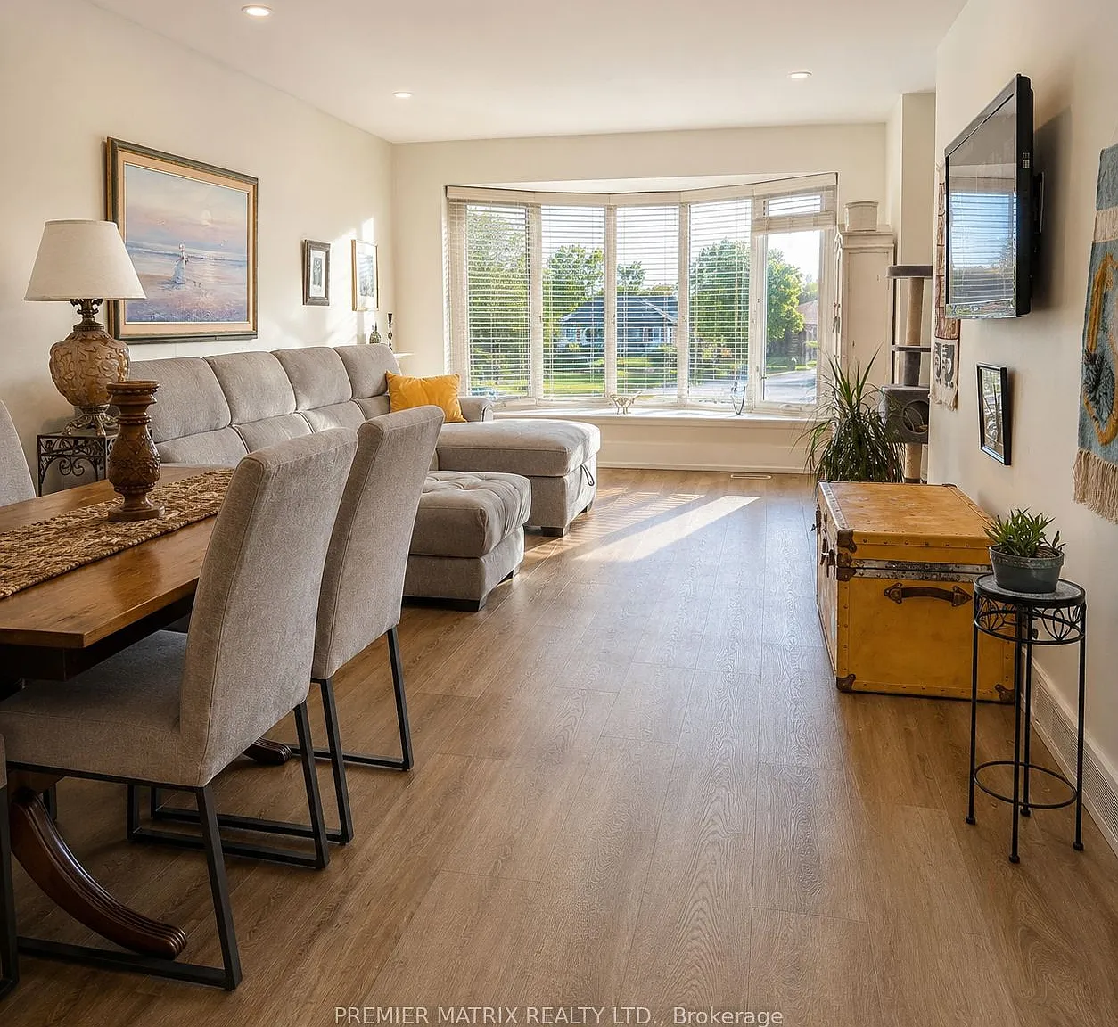 4 bed, $6,000 — Photo 3