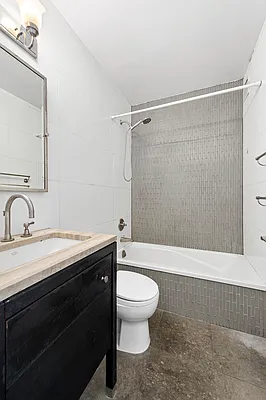 Rented by Compass | media 19