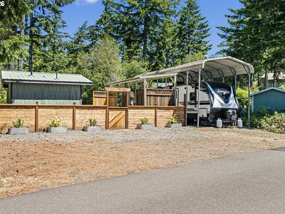 251 Outer Dr, Florence, OR, 97439