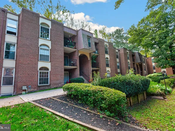 3350 Woodburn Rd APT T3, Annandale, VA 22003