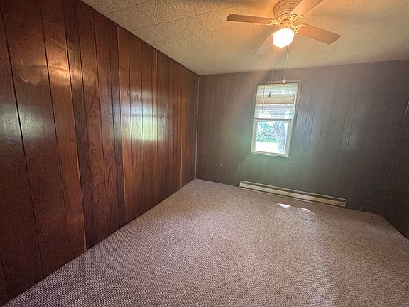 5th image of 440 Beale Meadow Rd