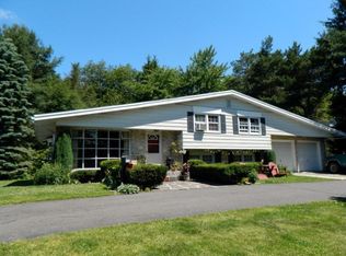 235 Morea Rd, Frackville, PA 17931