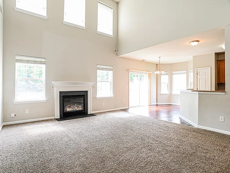 12201 Palomar Dr — Photo 4
