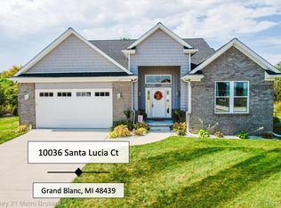 10036 Saint Lucia Ct, Grand Blanc, MI 48439