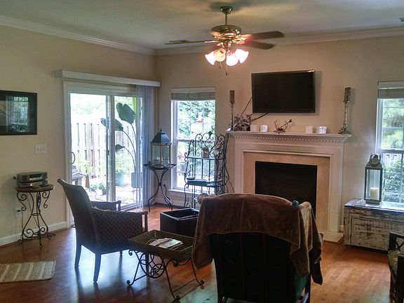 Gas Fireplace/High Ceilings