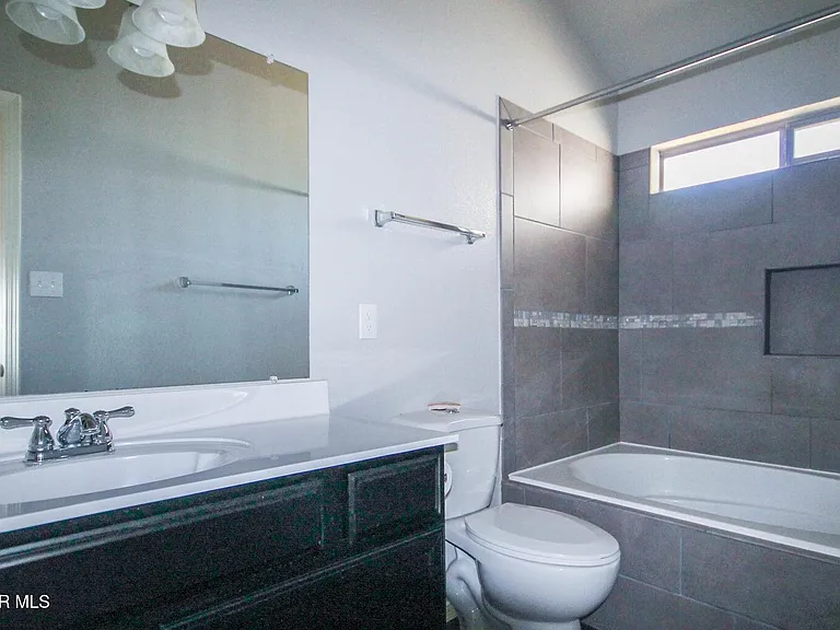 4833 Adrian Campos St — Photo 24