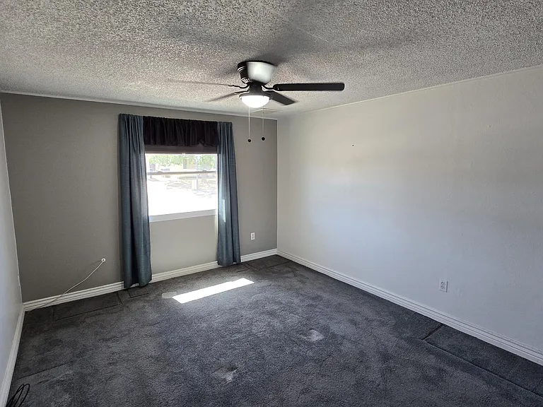 14002 N 37th Pl — Photo 24