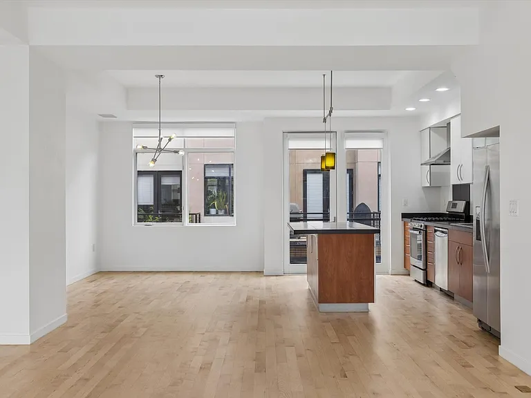1420 Little Raven St #B — Photo 37