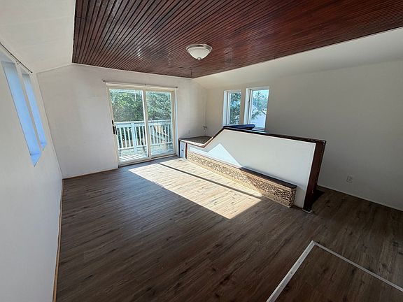 2nd image of 705 McLean Ave #1/2