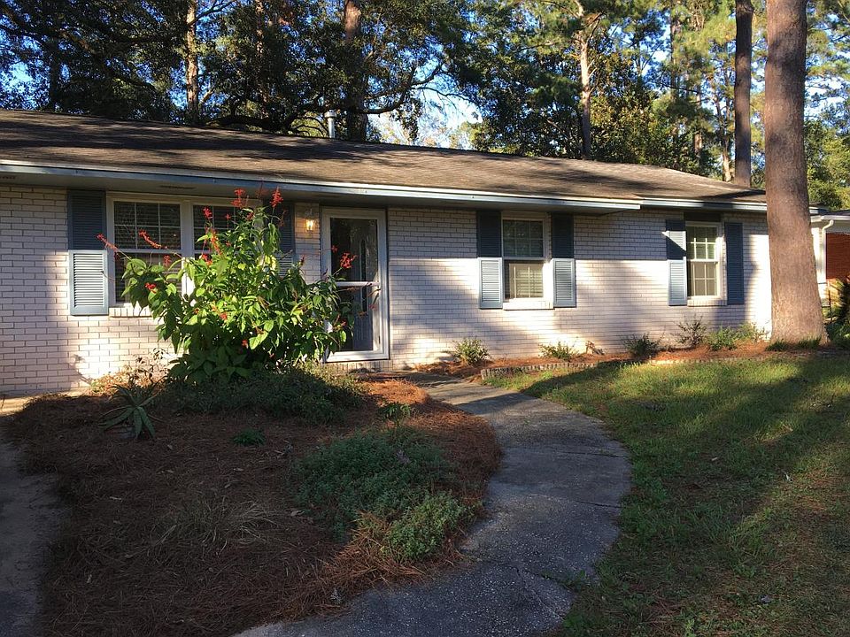 1st image of 1320 Nancy Dr
