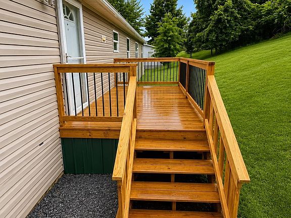 4th image of 54 Crystal Ln