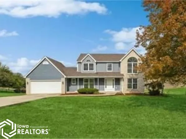 1342 S 20th Ave W, Newton, IA 50208