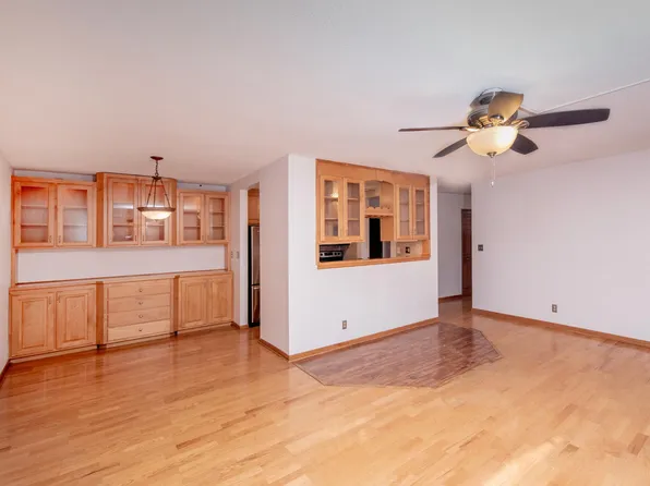 1181 Edgcumbe Rd APT 1505, Saint Paul, MN 55105