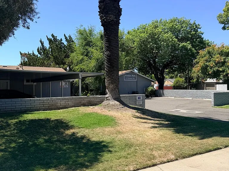 1100 Lucern Ave — Photo 9