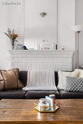 Rented by Compass | media 14