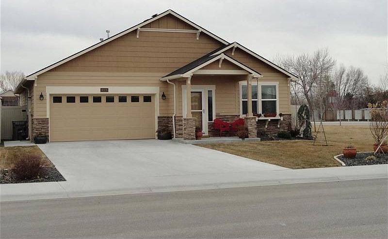 1st image of 10335 W Lakeland Dr