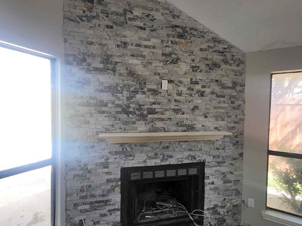 202 Sunset Dr, Glenn Heights, TX 75154