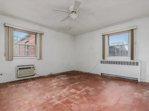 81-29 156th Avenue image 9 of 16