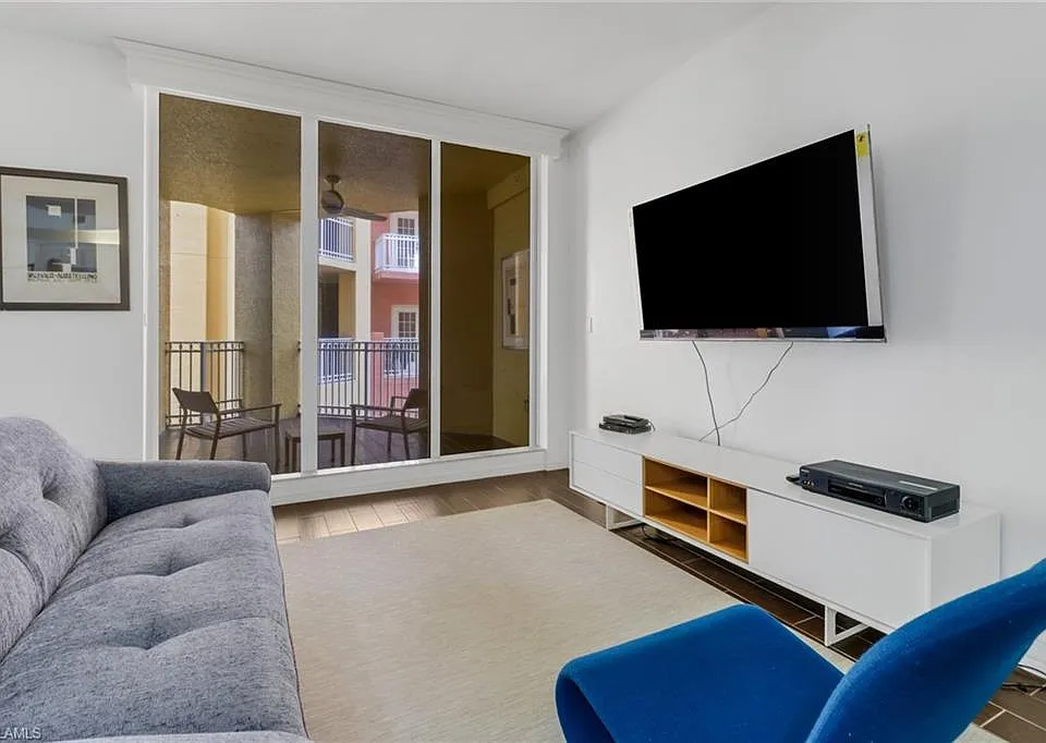 450 Bayfront Pl #4201