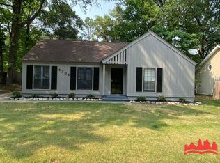 4304 Renners Rd, Memphis, TN 38128