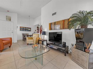 2811 N Oakland Forest Dr APT 202, Fort Lauderdale, FL 33309