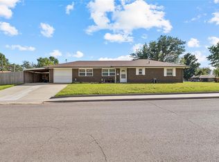 718 W Huber Ave, Weatherford, OK 73096