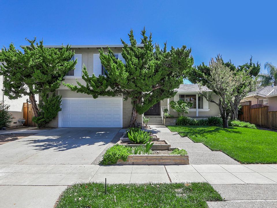 1st image of 6038 Fernglen Dr