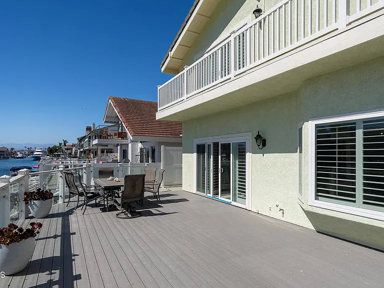 2411 Monaco Dr — Photo 34
