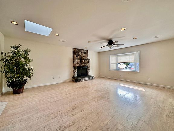 2nd image of 468 West St #2