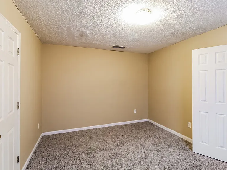 6581 Lake Mill Trce — Photo 13