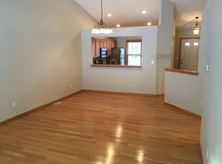 450 Abbey Mill Dr SE, Ada, MI 49301