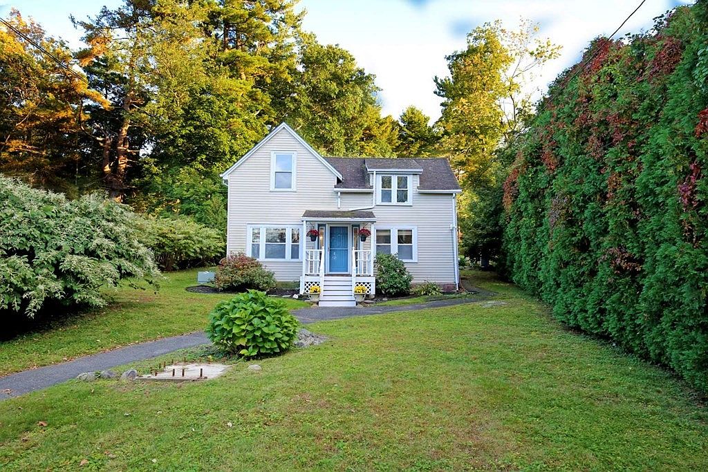 561 Salem St, Lynnfield, MA 01940 Zillow