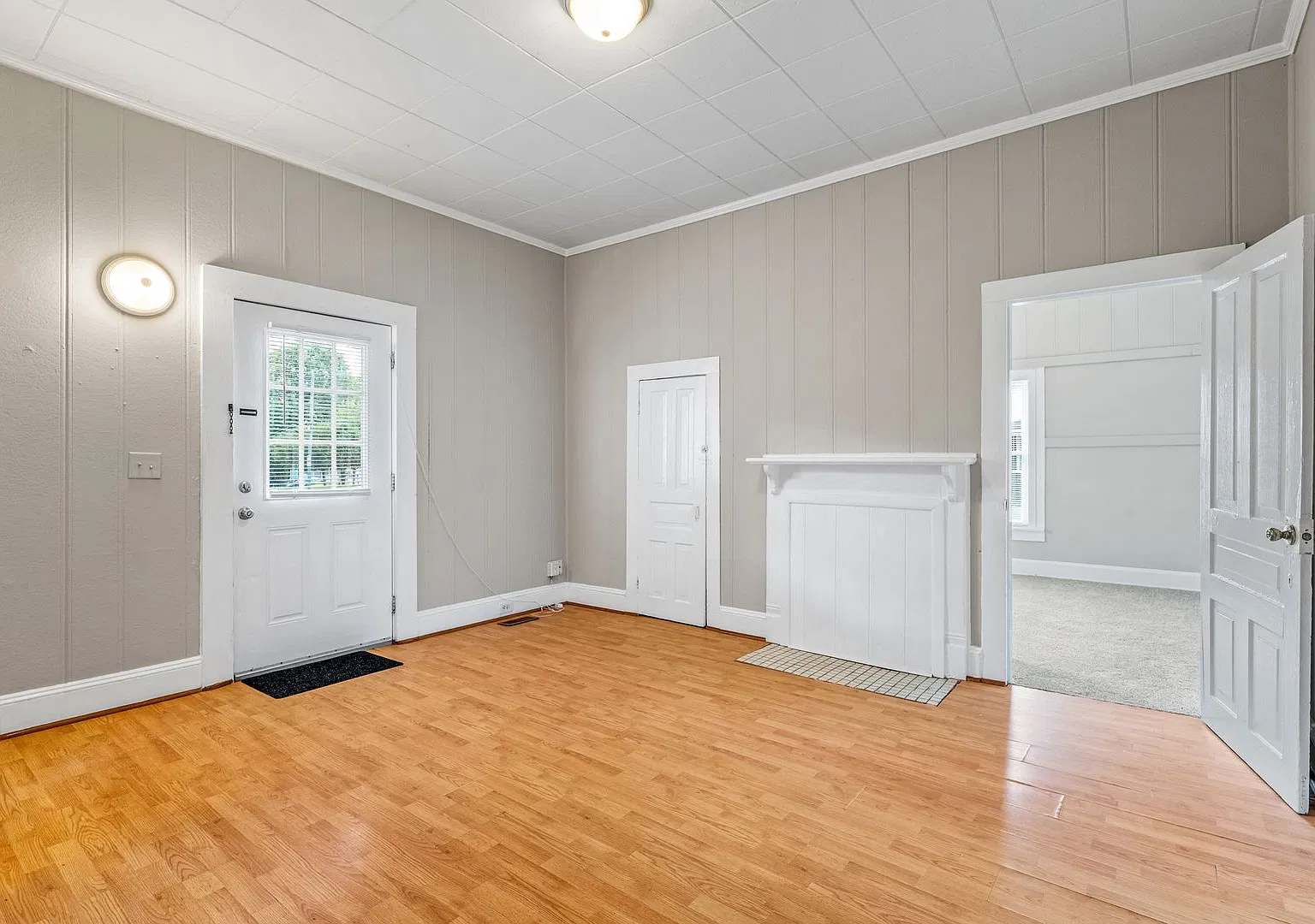 UNCG area with 3 bedrooms and 1 bath, Central AC! — Photo 2