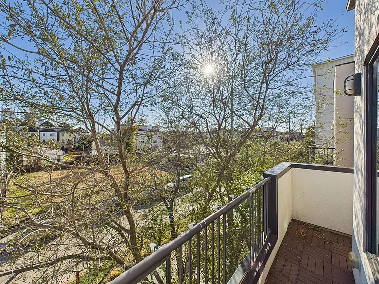 1404 Spring St #A — Photo 33