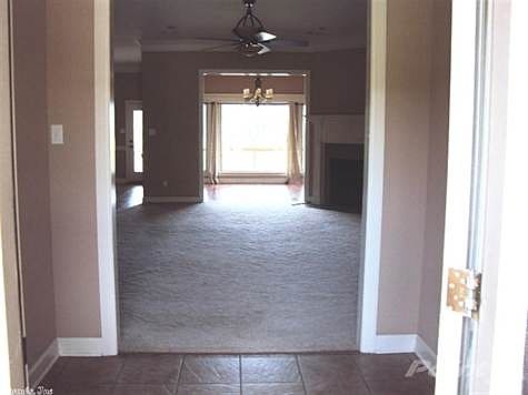 4th image of 88 Lakeland Dr