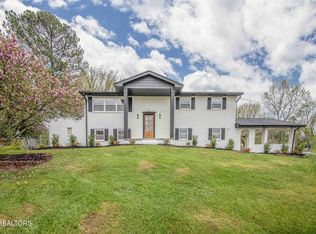 10616 Plum Creek Dr, Knoxville, TN 37922