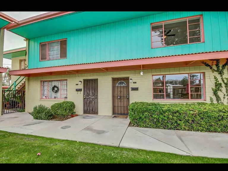 450 W Earll Dr #4 — Photo 9