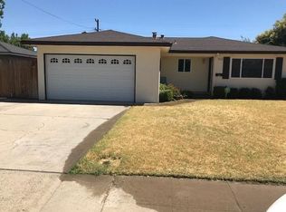 924 W San Gabriel Ave, Clovis, CA