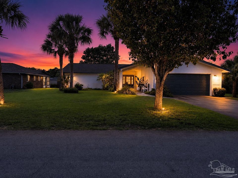 1st image of 1143 Park Ln
