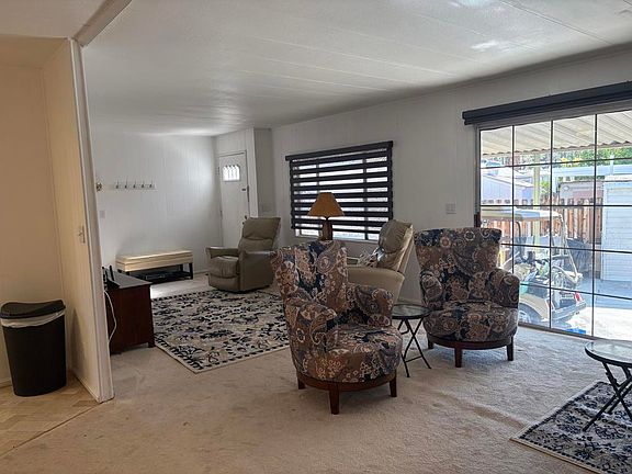 3rd image of 70260 Highway 111 Space 70