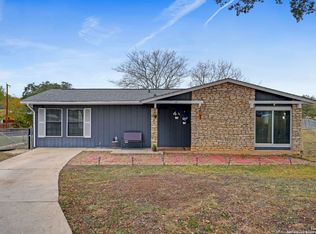 117 Lost Forest, Live Oak, TX 78233