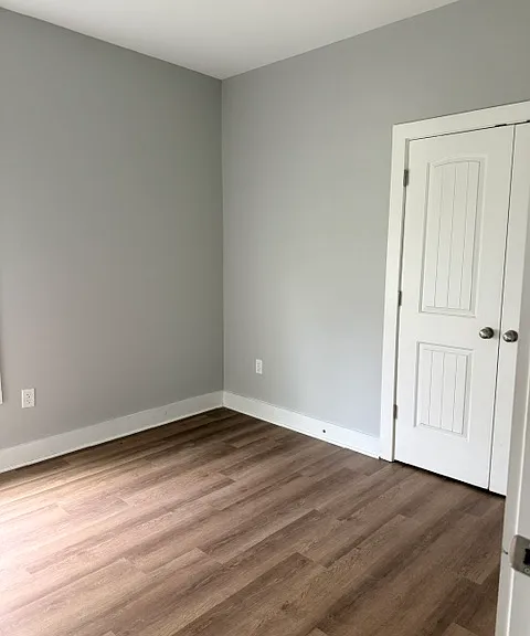 348 Dwight St — Photo 2