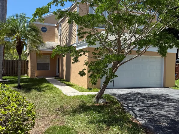 127 SW 159th Way, Sunrise, FL 33326